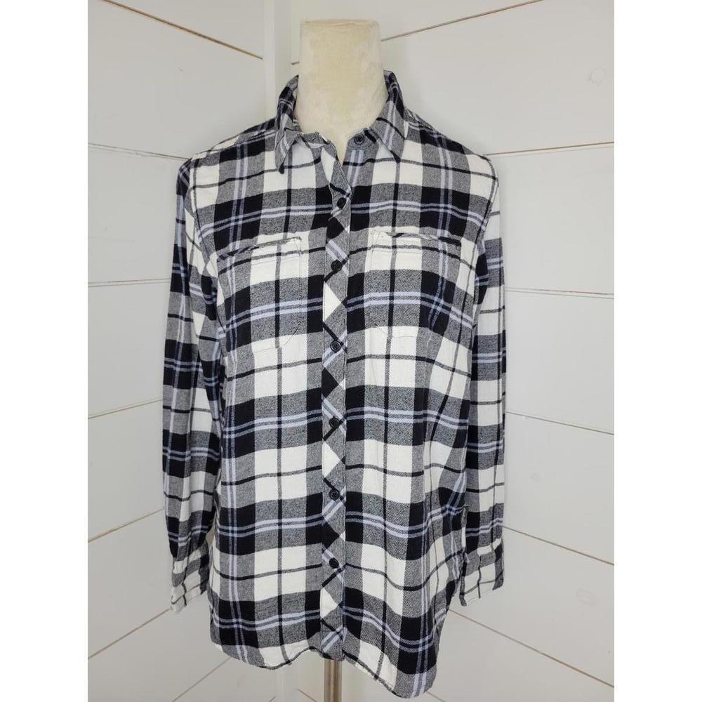 Eddie Bauer Small Black white & blue plaid flannel shirt